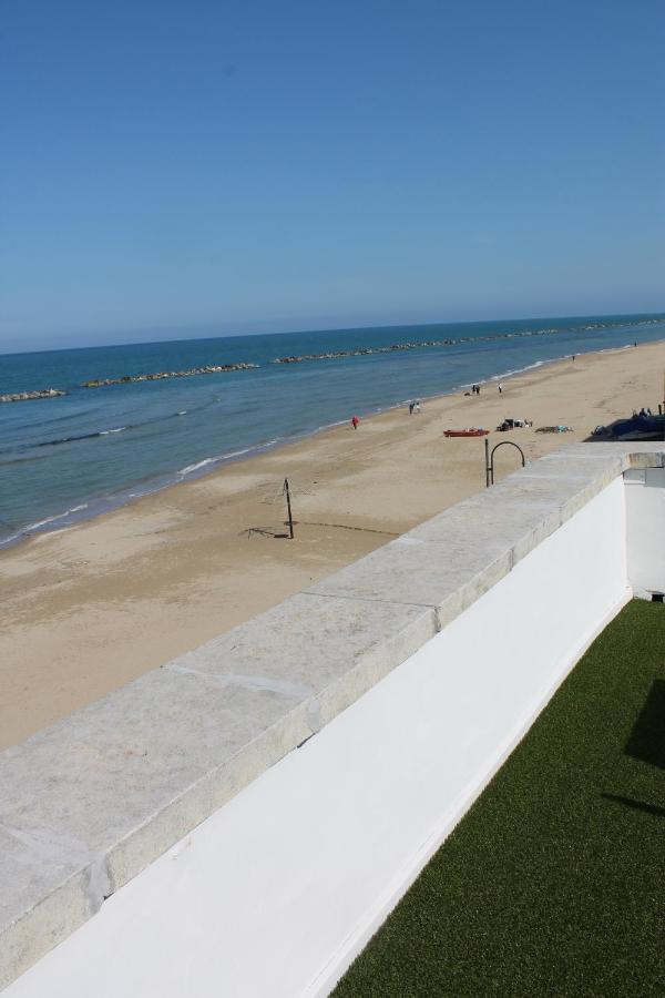 La Terrazza Sul Mare B&B Francavilla Al Mare Exterior foto